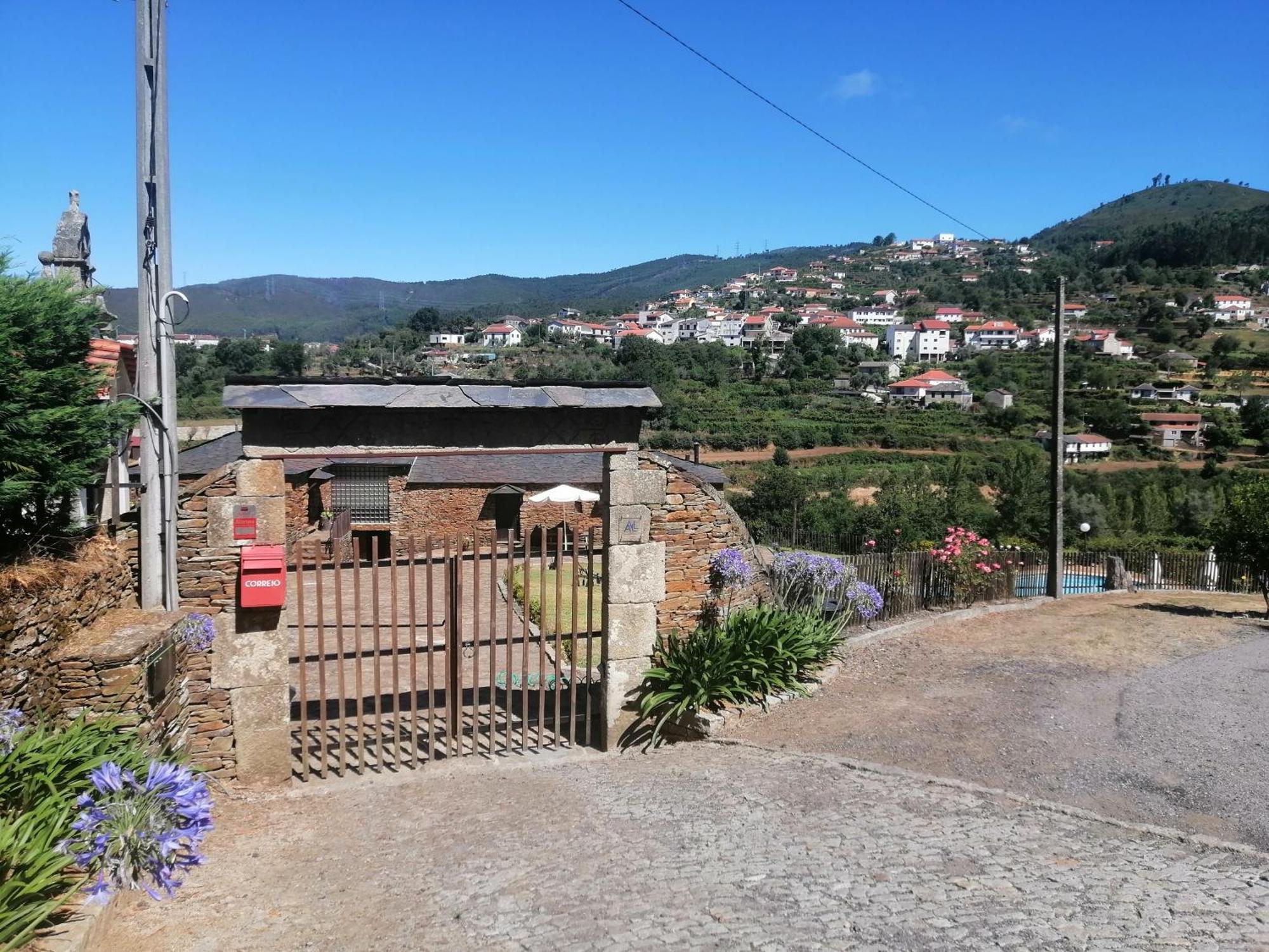 Casa De Campo "Quinta Do Cadafaz" Алваренга Екстериор снимка